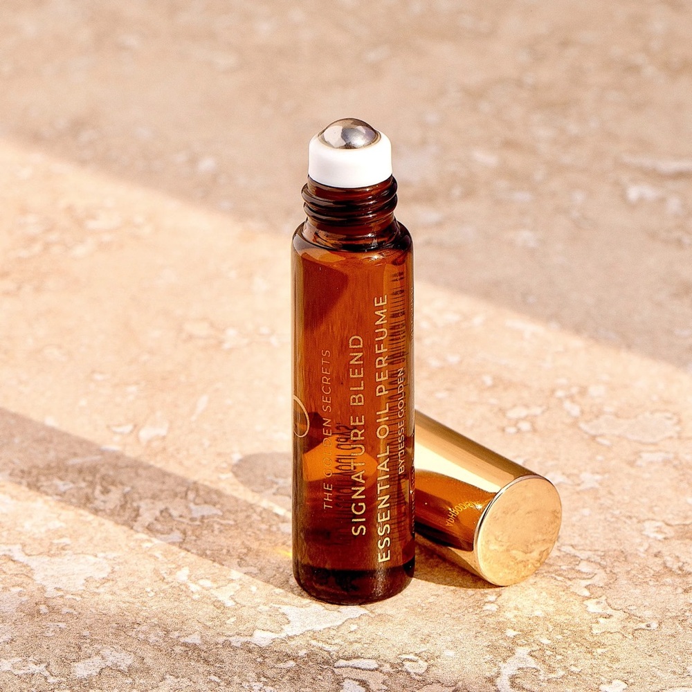 The Golden Secrets- Signature Blend Essential Oil Perfume 5ml - Picture 2 of 9